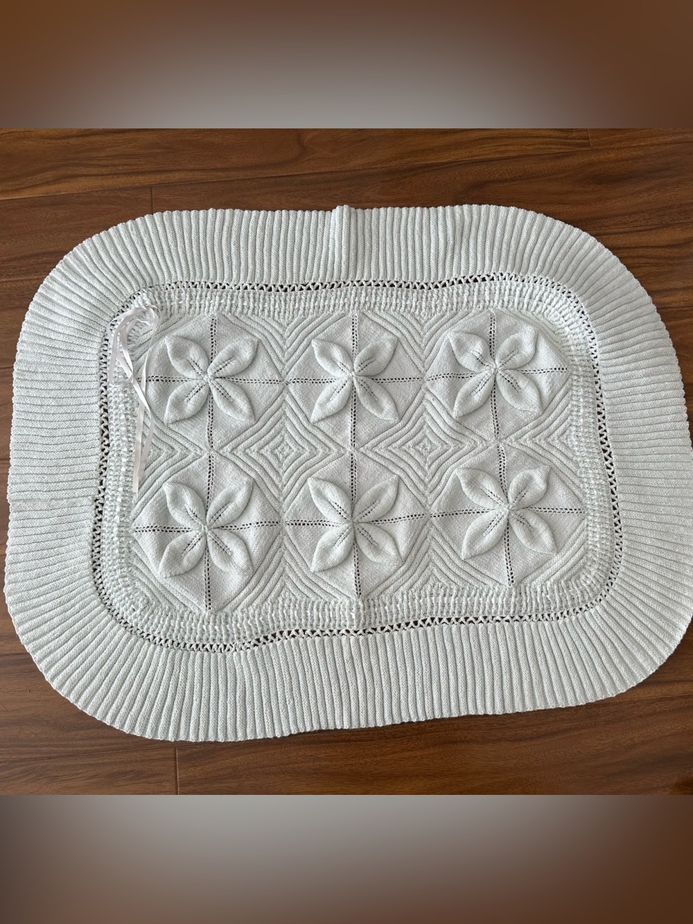 Hand Knit Baby Blanket 40” x 30” Pastel Mint Green